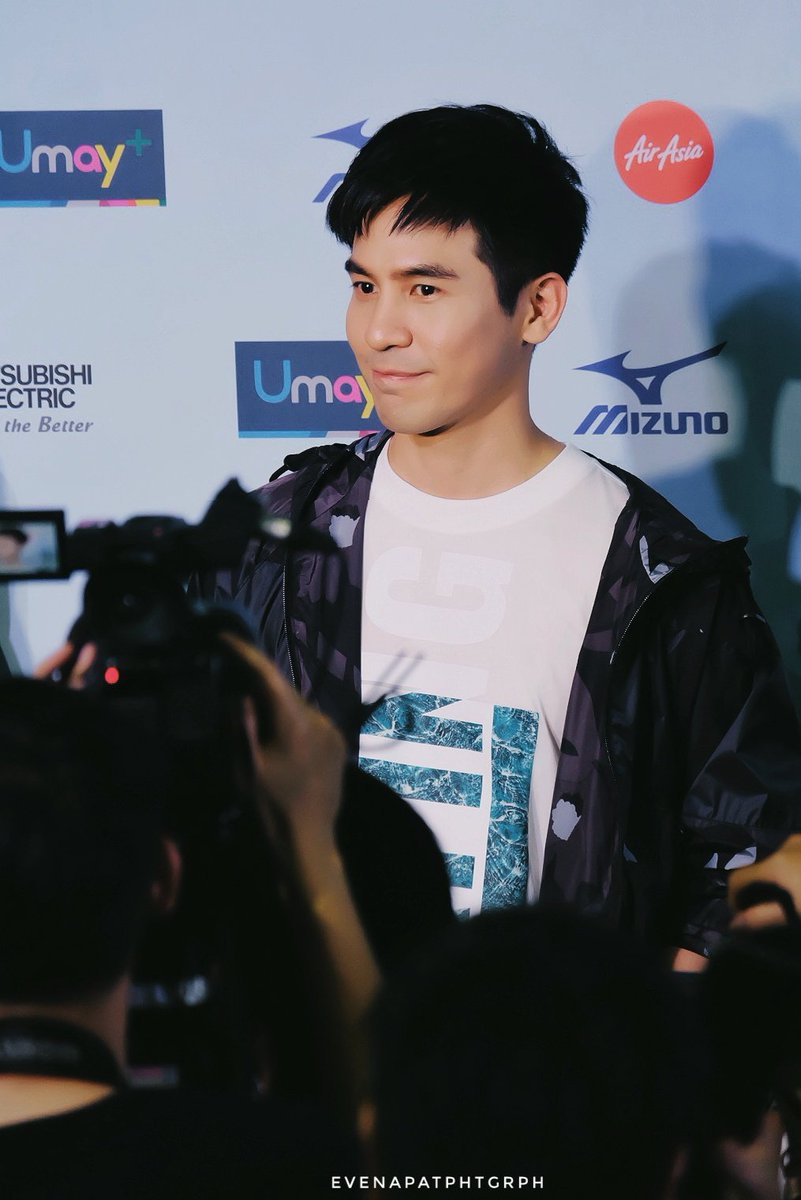 SEVENAPAT's tweet photo. หล่อเหมือนดังหล่อหลอมยิ่งดูยิ่งหล่อออออ 🎶💕 #popezaap https://t.co/EWwIaV2eey
