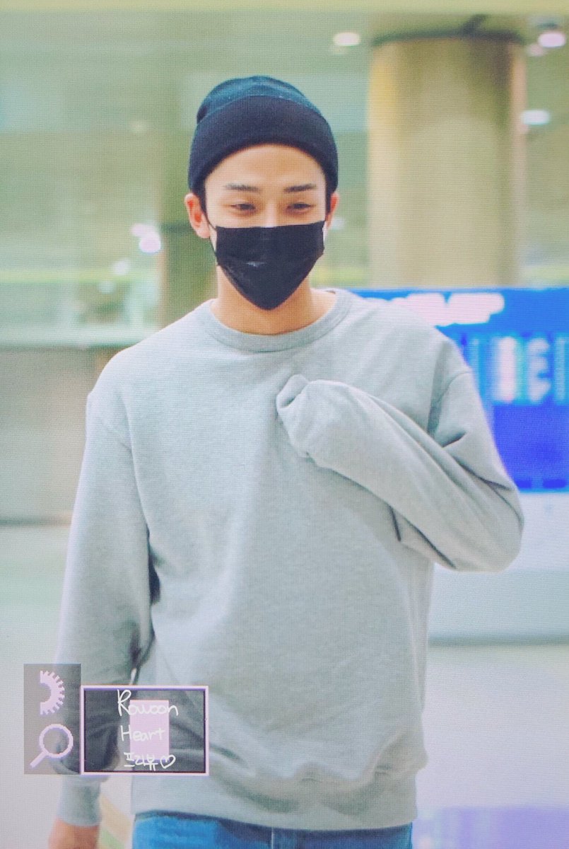 RowoonHeart's tweet image. 190406 입국 프리뷰
#SF9 #에스에프나인 #로운 #ROWOON #김석우 #ロウン @SF9official