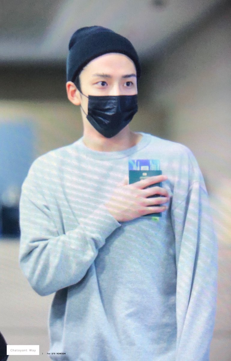 chatoyantway87's tweet photo. 190406 ICN [프리뷰] 

❤️❤️❤️❤️❤️언제나 귀여 로운💕컁

#김석우 #로운 #서꾸얌 #SF9 #에스에프나인 #ロウン @SF9official https://t.co/m523bSIzdB