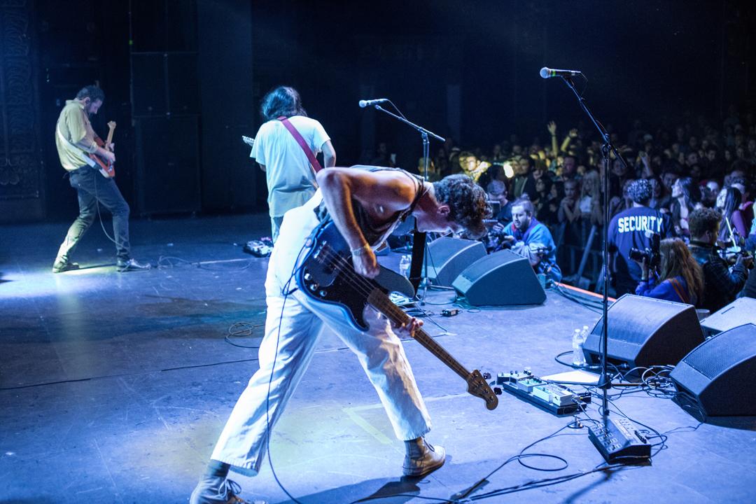 Fender_Official's tweet image. #FenderNews : ロサンジェルスのガレージバンドFIDLARとAmerican Performer。彼らのツアーバスの中をのぞいて見ましょう。#FIDLAR #AmericanPerformer

詳しくは👉 bit.ly/2U22oGy