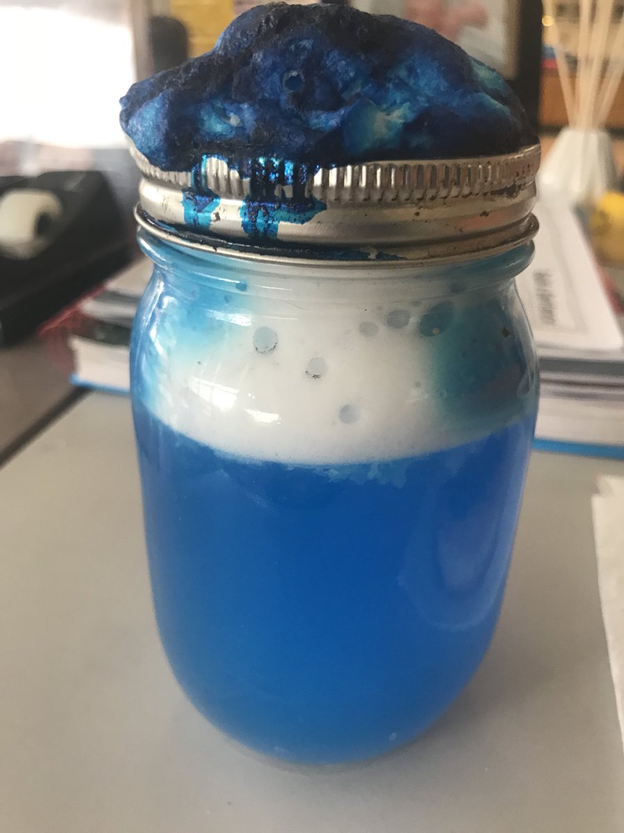 AshAsklar's tweet photo. The result of our rain cloud experiment! We discussed how when a cloud becomes super heavy with water vapor we get precipitation. Another great way to light it up blue today! #kscience https://t.co/AyitqdyiLF