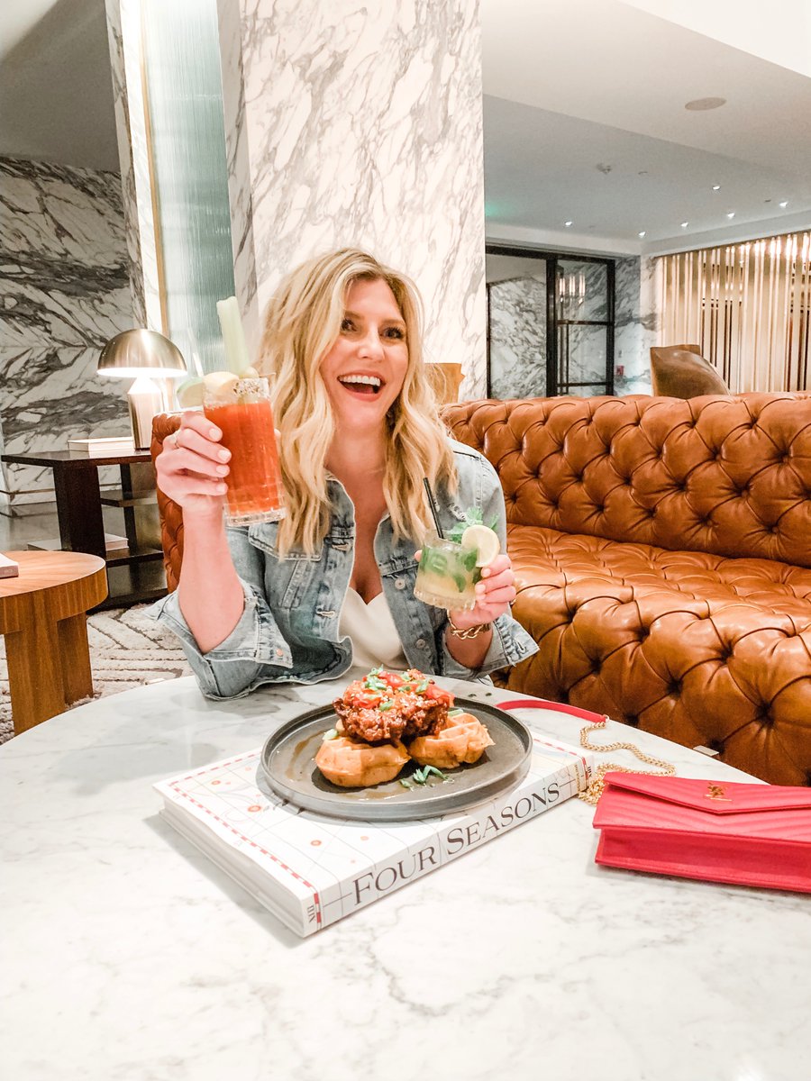 cakeandconfetti's tweet photo. I figure I might as well continue with the brunch theme of the week so I’m sharing one of my favorite local spots, @bayouandbottle I had the chance to taste their new brunch menu and everything is SO good. I’ll take a chicken and waffles with a bloody mary on the side, please! https://t.co/OCDdytsmBS