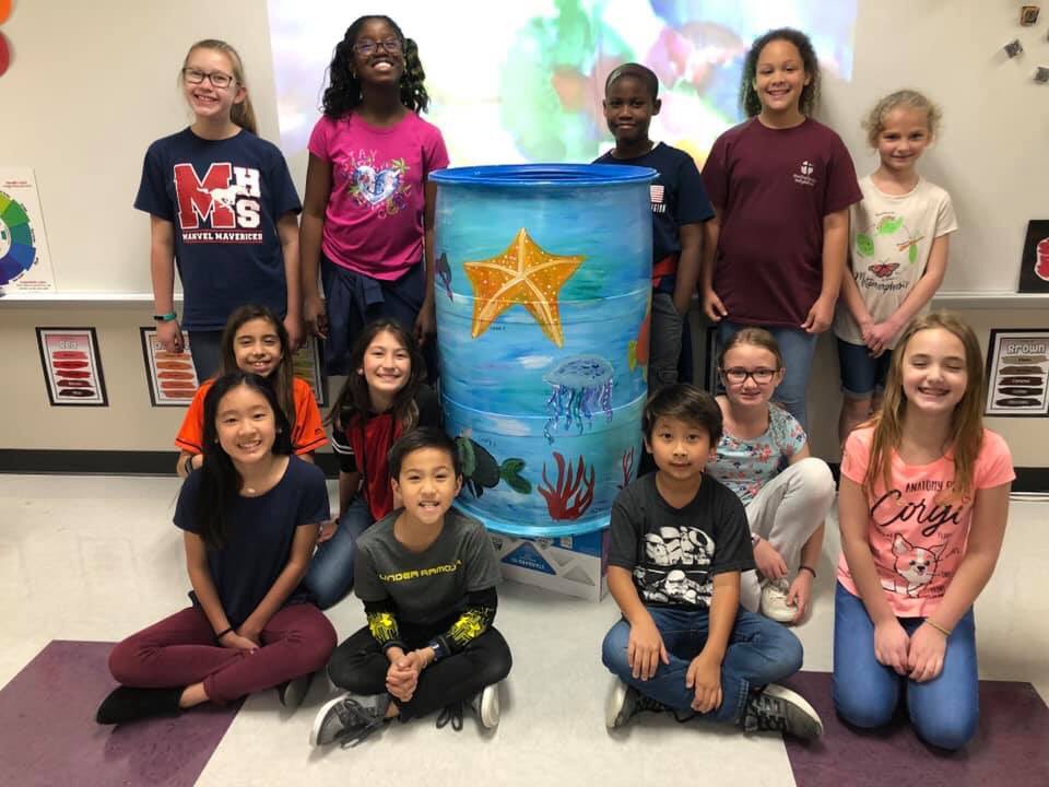 PomonaElem's tweet photo. Pomona Art Club is participating in the Beautify The Bucket competition through Artist Boat. The students created a one of a kind trash receptacle that will enhance the views on the beaches of Galveston! Check it out on your next beach day!
#artistboat #beautifythebucket https://t.co/WcWiiA0AKe