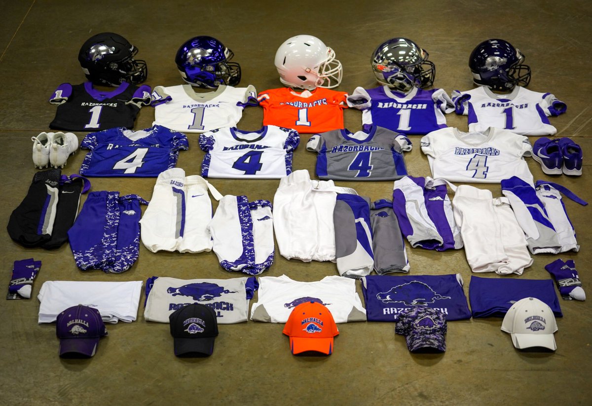 Hey Fellas!  Excited to lay out the 2019 gear!  Look good, feel good, play good!   Now, let's get the rest of that work in this Spring so we can get into all those tight fits!! #whywalhalla #BEaRAZORBACK #BeYourBest #BuildEachOtherUp