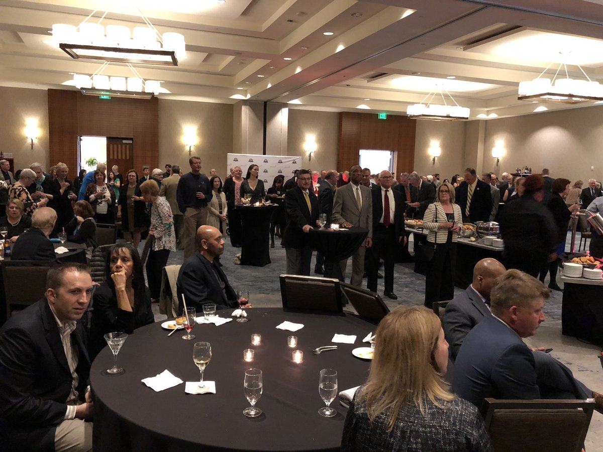 VaSportsHoF's tweet photo. A great start to #2019InductionWeekend. Virginia sports fans showed up and showed out celebrating the Class of 2019! 2 more events tomorrow! @Ruben7974 @JeffBurton #WendyLarry #MarkLenzi #HeathMiller #BusterOBrien @oldjogger #TomYeager https://t.co/DVOcTr602s