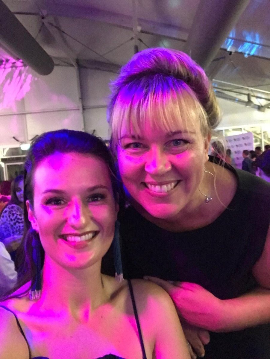 MaddisonClonan's tweet photo. Thanks to all these wonderful people! Had a lovely night celebrating at the #NTYAA ππΌπ₯π #agriculture #northernterritory @Hain_SJ @AlisterTrier https://t.co/1WgF8ynRoS