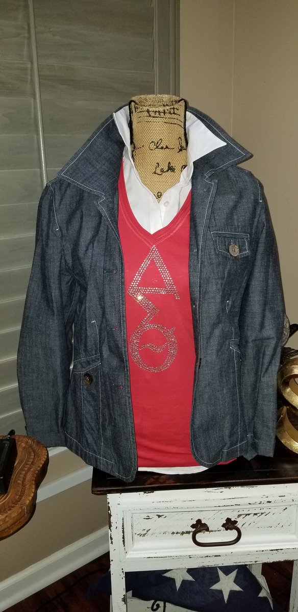 scriptuals's tweet photo. @smlacdst @dstmrac #DST1913 #divine9 Scriptuals LLC $10.00 CLOSEOUT SALE on all items [tees and blouses while quantities last] DST Vendor Fair at Redan Middle School on Apr. 6th, 10 till 2.  See u there! https://t.co/qDuWMieTf3