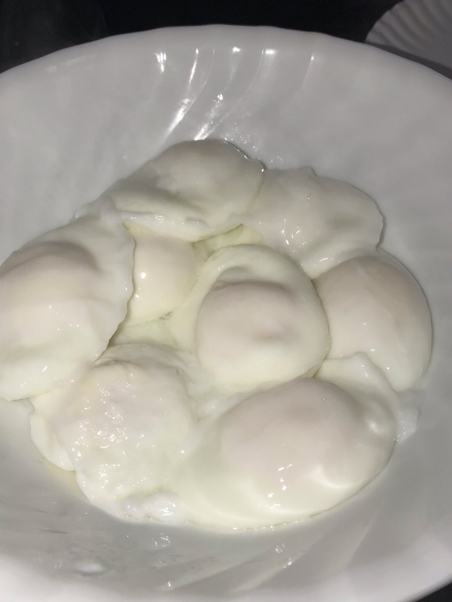 twcpculinary's tweet photo. @twcpculinary wrapped up this #eggstravaganza with #eggsbenedict and our 5th mother sauce #hollandaise @CTEConroe #cisdlearns https://t.co/ngqlrNp5bc