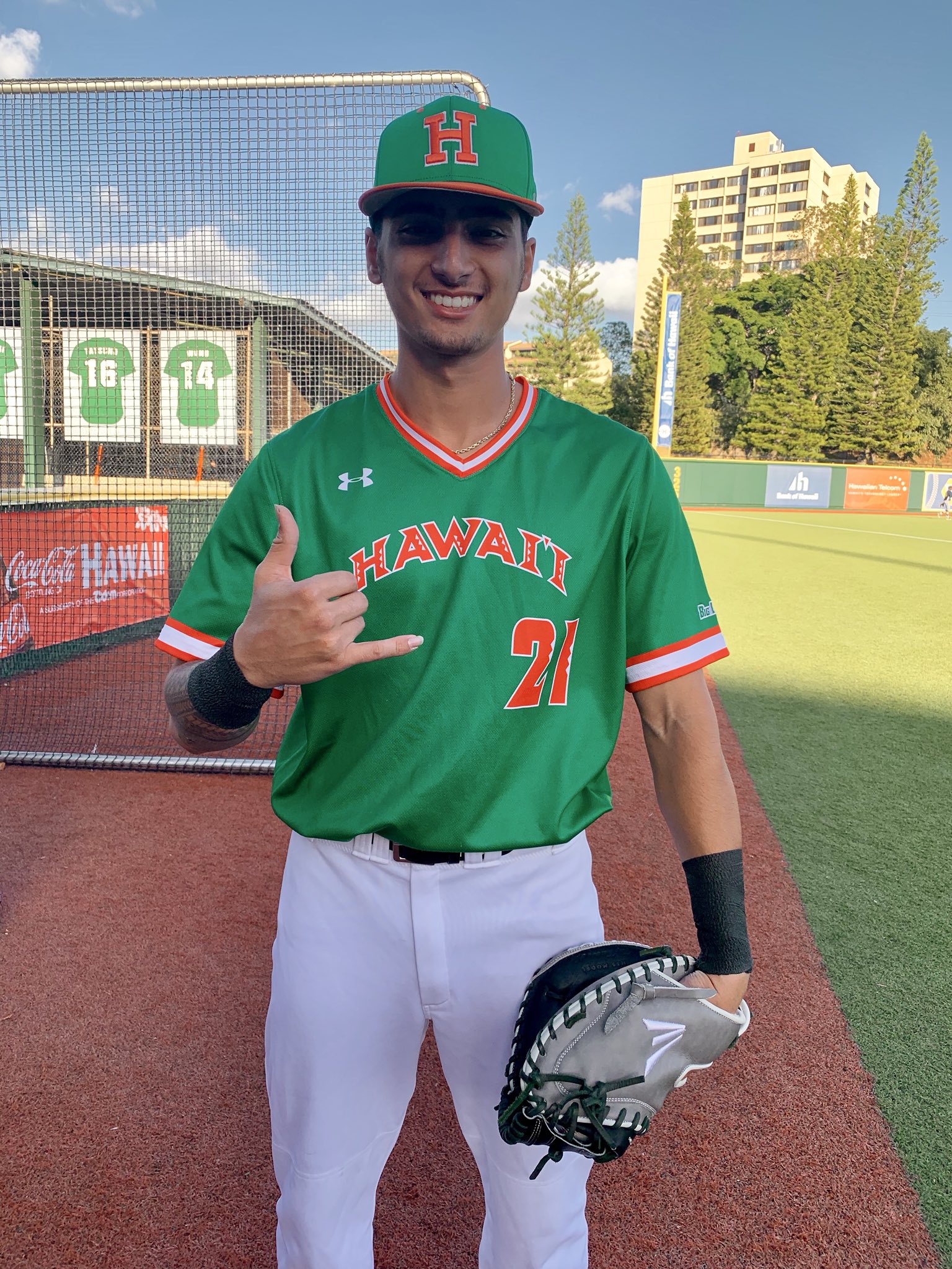 university of hawaii baseball jersey