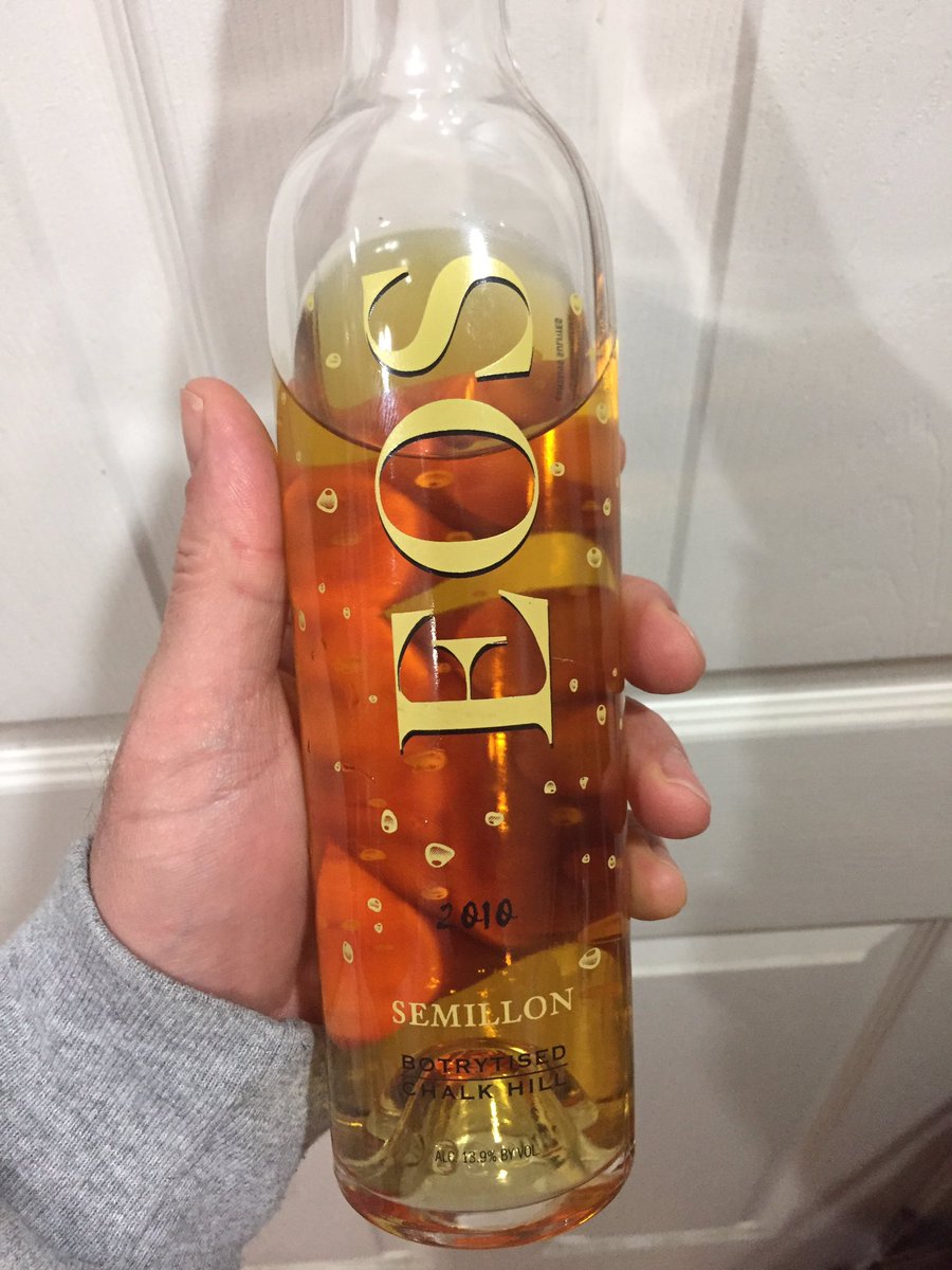atavistcanid's tweet photo. Special #eveningselection of some extra sweet semillon in a #toastfordogbomb https://t.co/TOQ3b6Ggnp