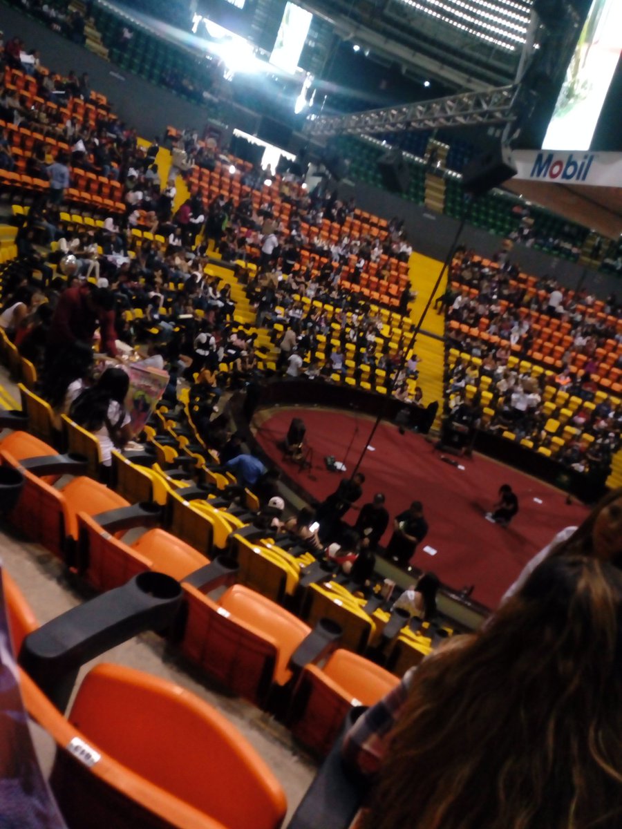 CehaniHernandez's tweet image. #ThePartyNeverEndsCD9 Mi madre me acompañó al concierto, ella es una #CoderMom creo que estaba igual de emocionada que yo.... &amp;lt;3 @soyalonsovillal @freddyleyva @soyalannavarro @bryanmouque @JosDice @CD9