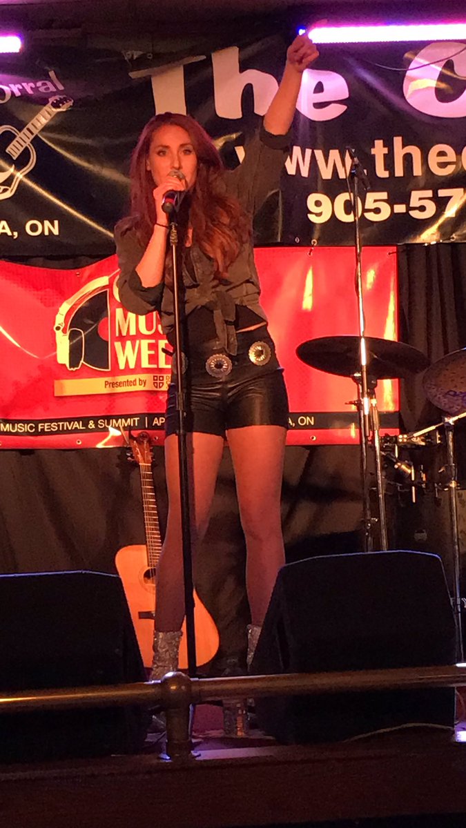 oshawamusicweek's tweet photo. .@KelsiMayne has hit the stage! #OMW19 https://t.co/dBwNDJasBt