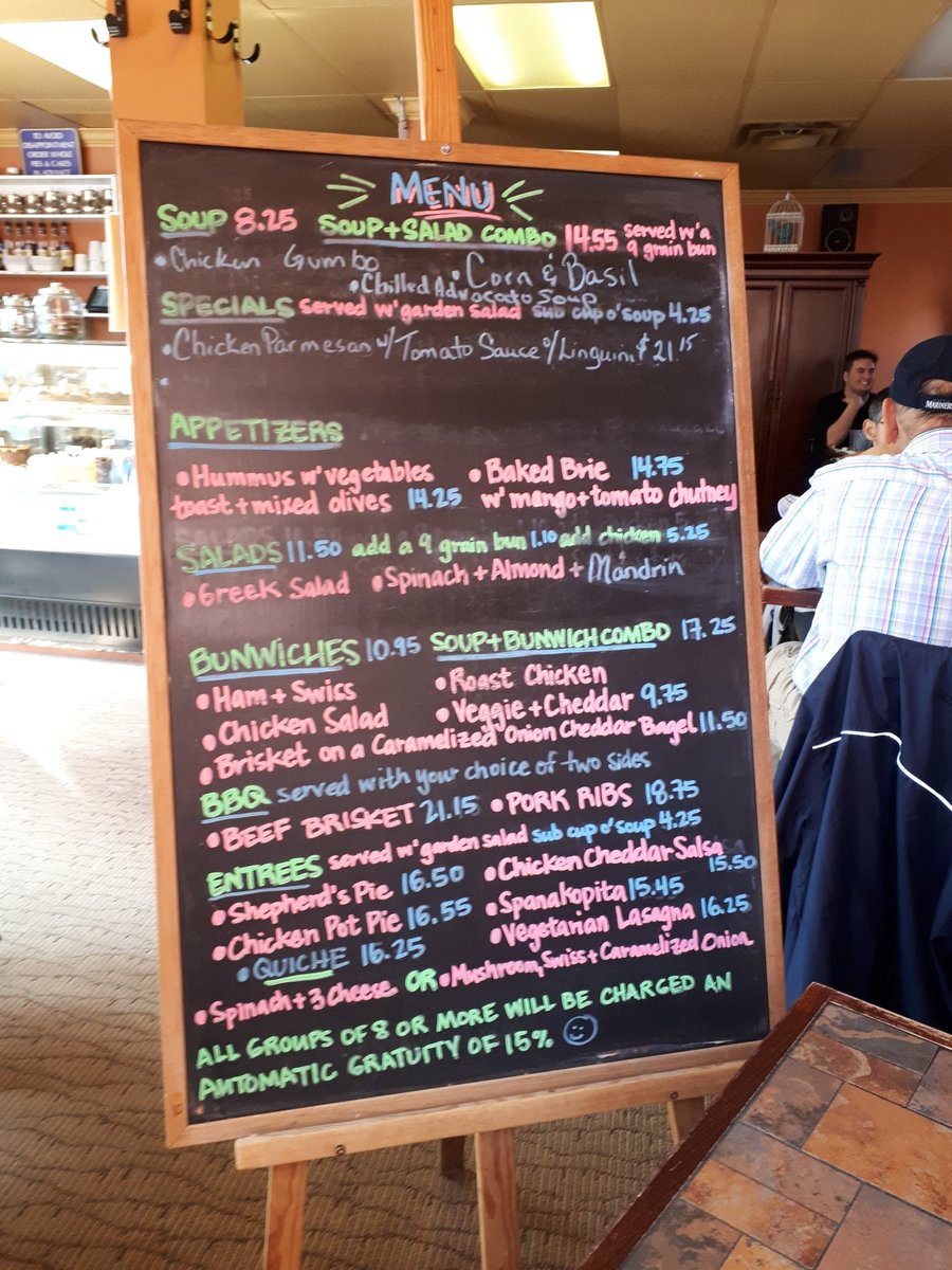 chrislui01's tweet photo. No need for reading glasses! Giant menus on easels at #VisForPies!#yegfood! https://t.co/ZxlJc9omAB