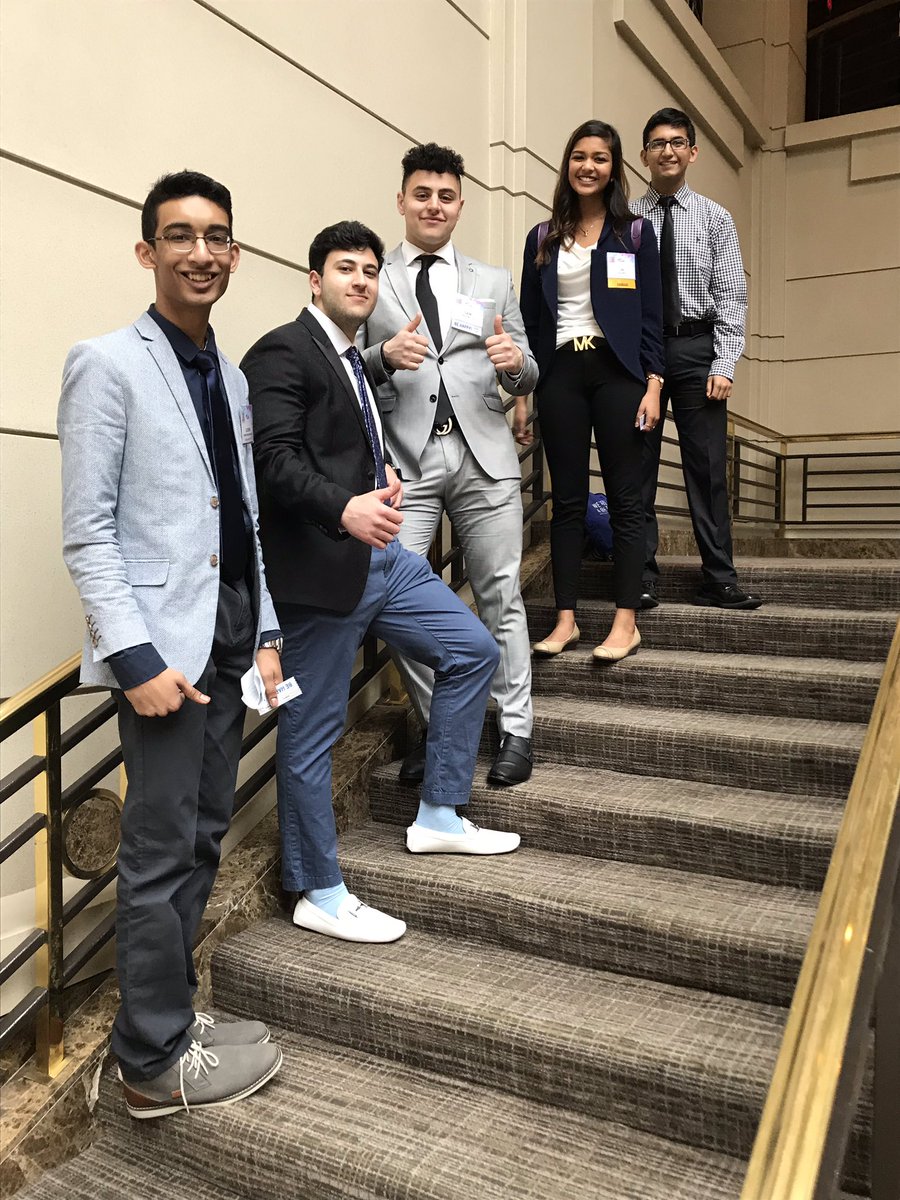 mrsfreylcps's tweet photo. Just a few of our @fhseaglesnest @FBLA__FHS competitors at @VAFBLA SLC! https://t.co/HcTSFqHfNM