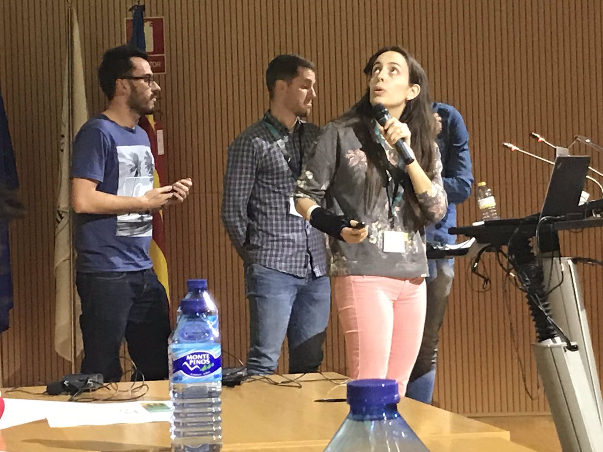 GeomaticaUPV's tweet photo. Derroche de talento de los alumnos @UPV de todas las propuestas presentadas en #MapHacksChallenge organizado por @here . Enhorabuena a todos!! Os esperamos en la próxima edición https://t.co/HgF0nFqCrw