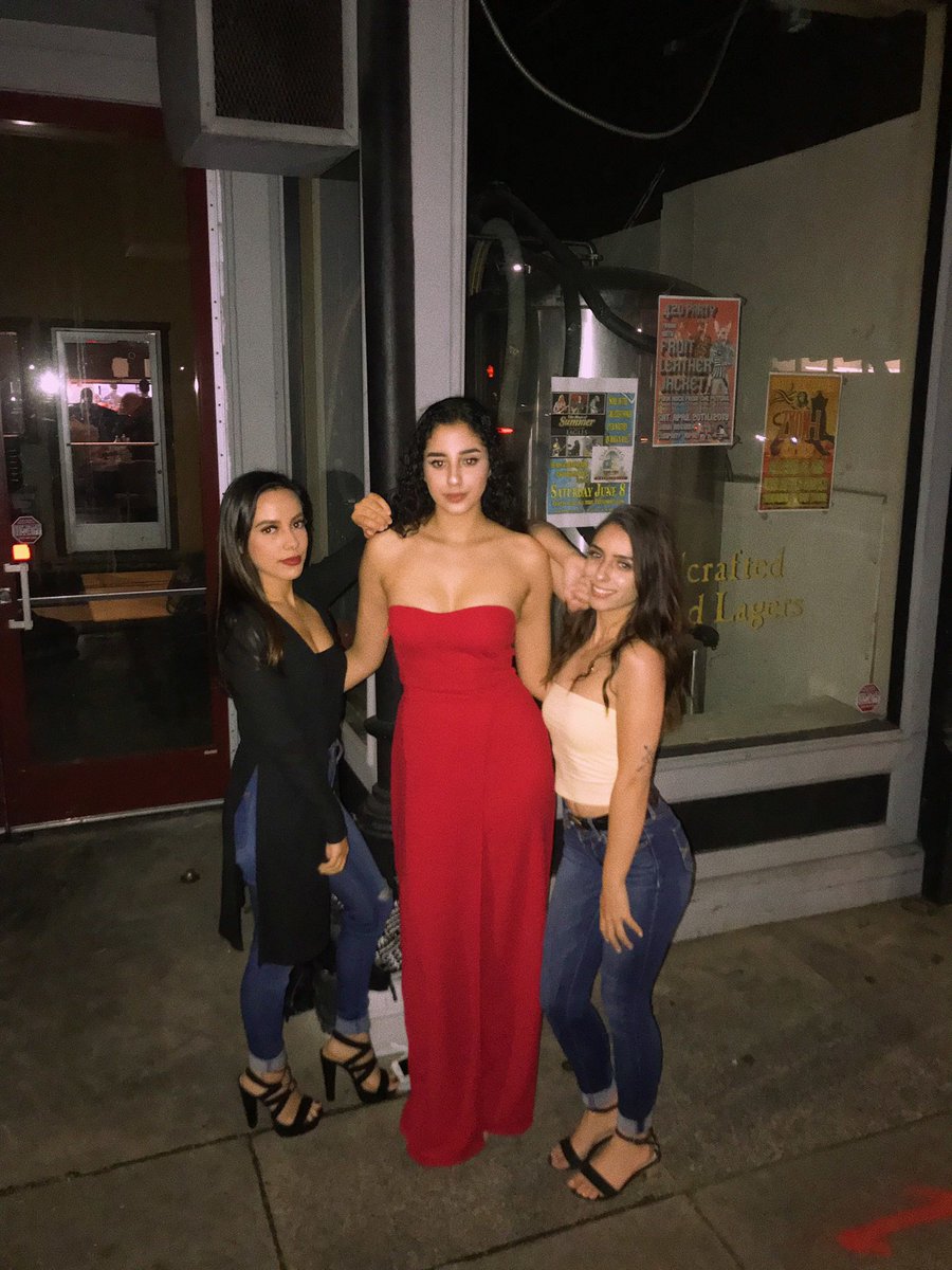 anaaa16_'s tweet image. my main bitches 💕 i love you guys. #missingone @yagirlez @goofygoober707