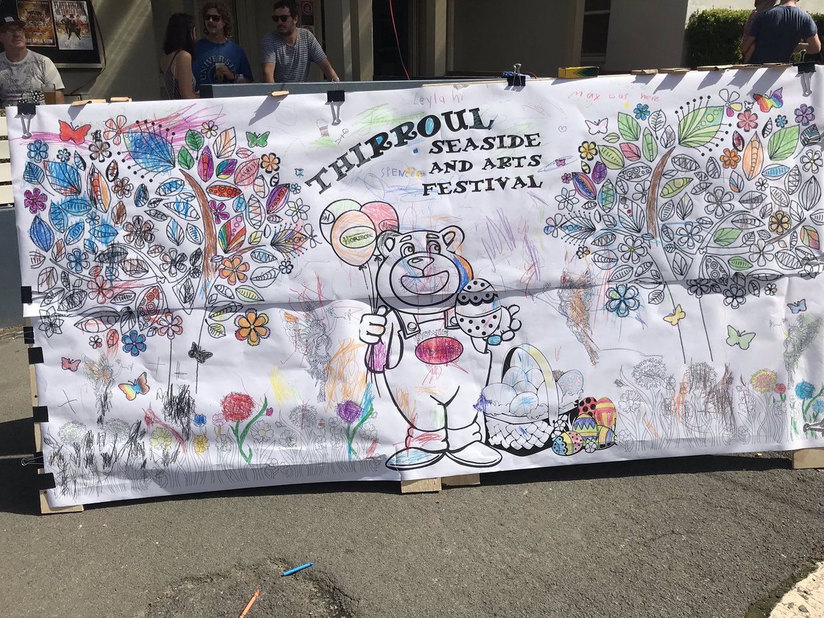 Here are a few reasons why you should check out the Thirroul Seaside &amp; Arts Festival tomorrow. Art exhibition at the community centre and more fun at Thirroul beach reserve