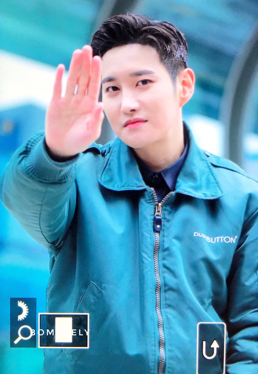 B_BOMBcom's tweet photo. 190406 음중 미니 팬미팅 #비범 #이민혁 https://t.co/iDRm3dJ3jD