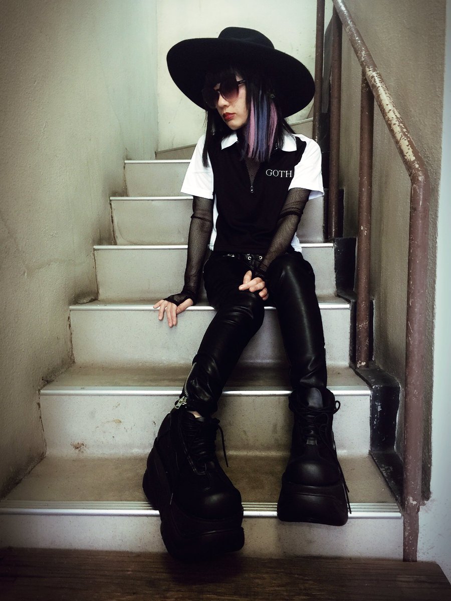 ra20022006's tweet photo. #ヘルスゴス #helthgoth #shopromanesco #wia
LASTONESALE 11,900yen
https://t.co/GJjfKPmHEN
GOTH POLO 16,600yen
#shoes #demonia #厚底スニーカー
https://t.co/JqKyi1DQH5
#エピキュリアンガーデン https://t.co/zsUfxQi4nZ