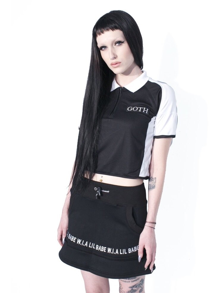ra20022006's tweet photo. #ヘルスゴス #helthgoth #shopromanesco #wia
LASTONESALE 11,900yen
https://t.co/GJjfKPmHEN
GOTH POLO 16,600yen
#shoes #demonia #厚底スニーカー
https://t.co/JqKyi1DQH5
#エピキュリアンガーデン https://t.co/zsUfxQi4nZ