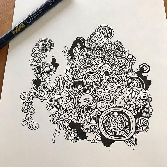 ペン画　30x40cm Amazon | 12色 03 極細 カラーインクペン 描画用 アーカイブ用