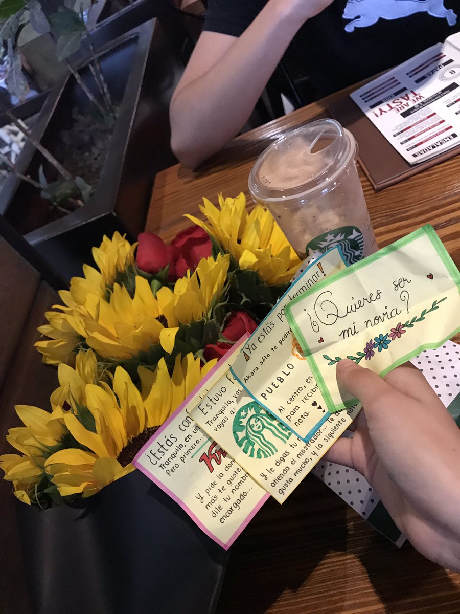 cecyfc's tweet photo. Mi corazoncito no puede con tanto amor y felicidad🥺❤️ https://t.co/MOO8m13ENF