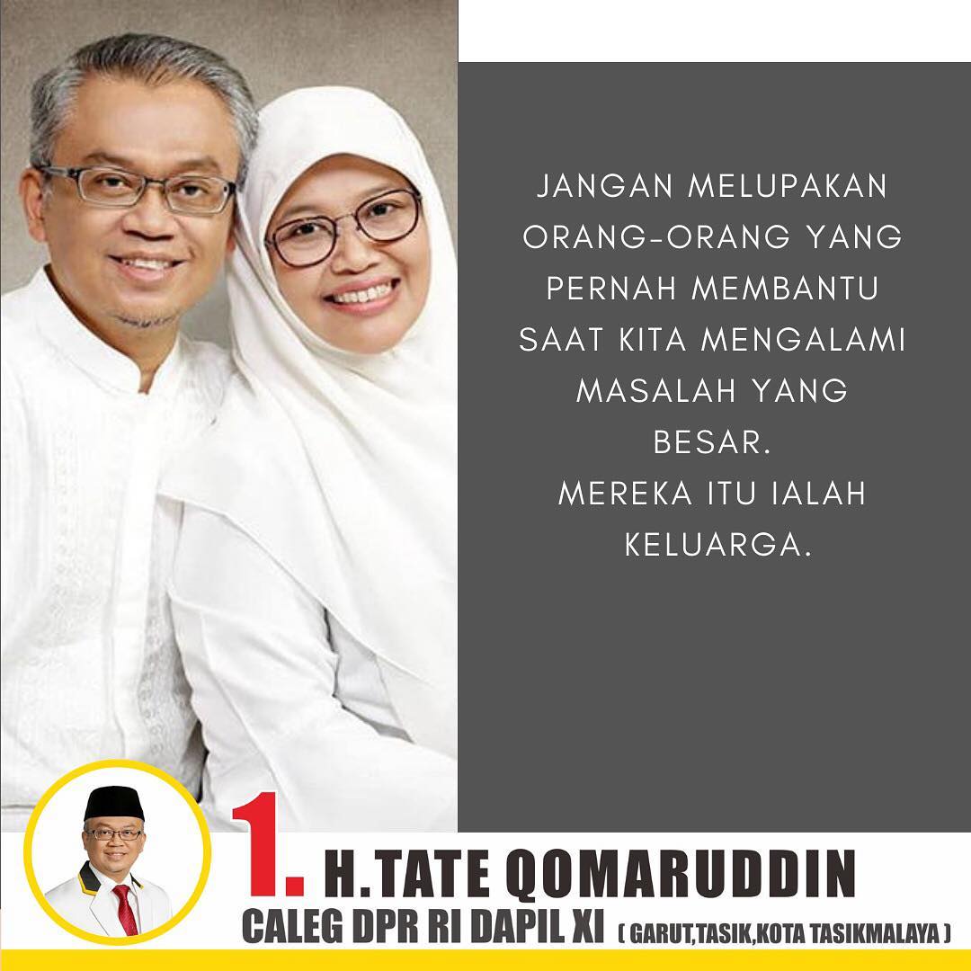 tate_qomaruddin's tweet photo. Setinggi apa pun jabatanmu tetap saja harta yang paling berharga adalah keluarga. Saat kita mengalami masalah yang besar, merekalah yang siap membantu.

Keluarga nomor 01
Presiden nomor 02

#2019GantiPresiden #putihkanGBK #tasikgarutcoblos_prabowo_sandi #calegpks #AyoLebihBaik https://t.co/p4sl9sjWjn
