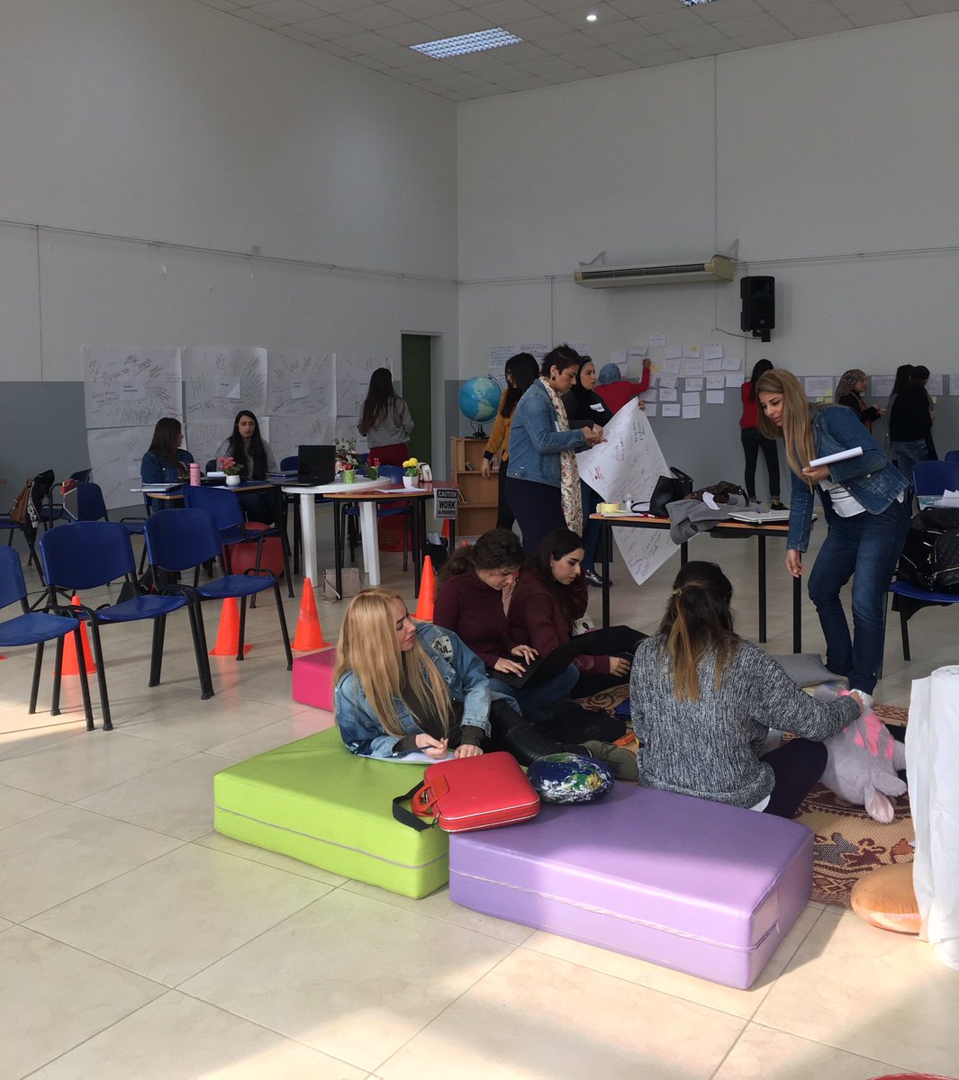 rasha_hd's tweet photo. The spaces we provide for learning tell about the kind of learning taking place! Teachers @Hhhsinfo designing their own learning spaces @norahamzeh @AlysonRees8 on day 2 #makingspaceforlearning https://t.co/rUGSwGLHLm