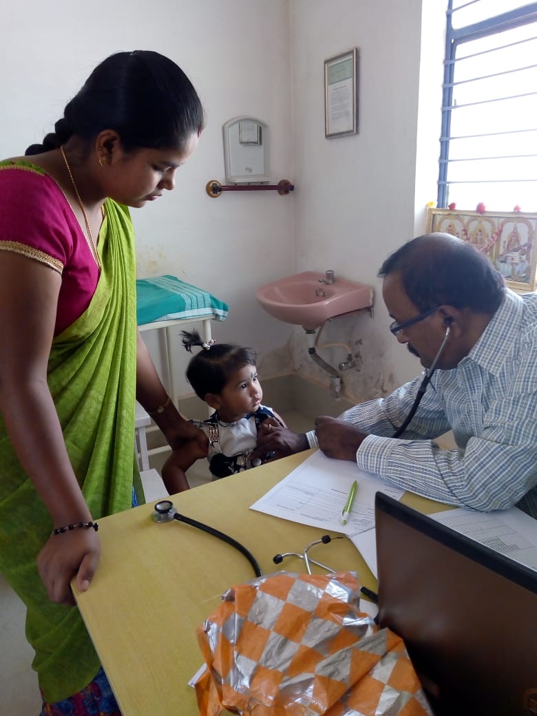 Biocon_FDN's tweet photo. Glimpses from The Well Baby Camp held at Hennagara #eLAJ Smart Clinic. We invite community members to visit our camps for check-ups and expert consultation for well being of their kids. #BioconCares #EmpoweringCommunities #HealthForAll https://t.co/U3dRH1aOkK