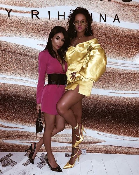 Two beauties in one frame PC: @Themayaahmad #Rihanna #MayaAhmad #FentyBeauty #HelloBeauty #HelloMagMe #HelloMiddleEast #HelloLoves