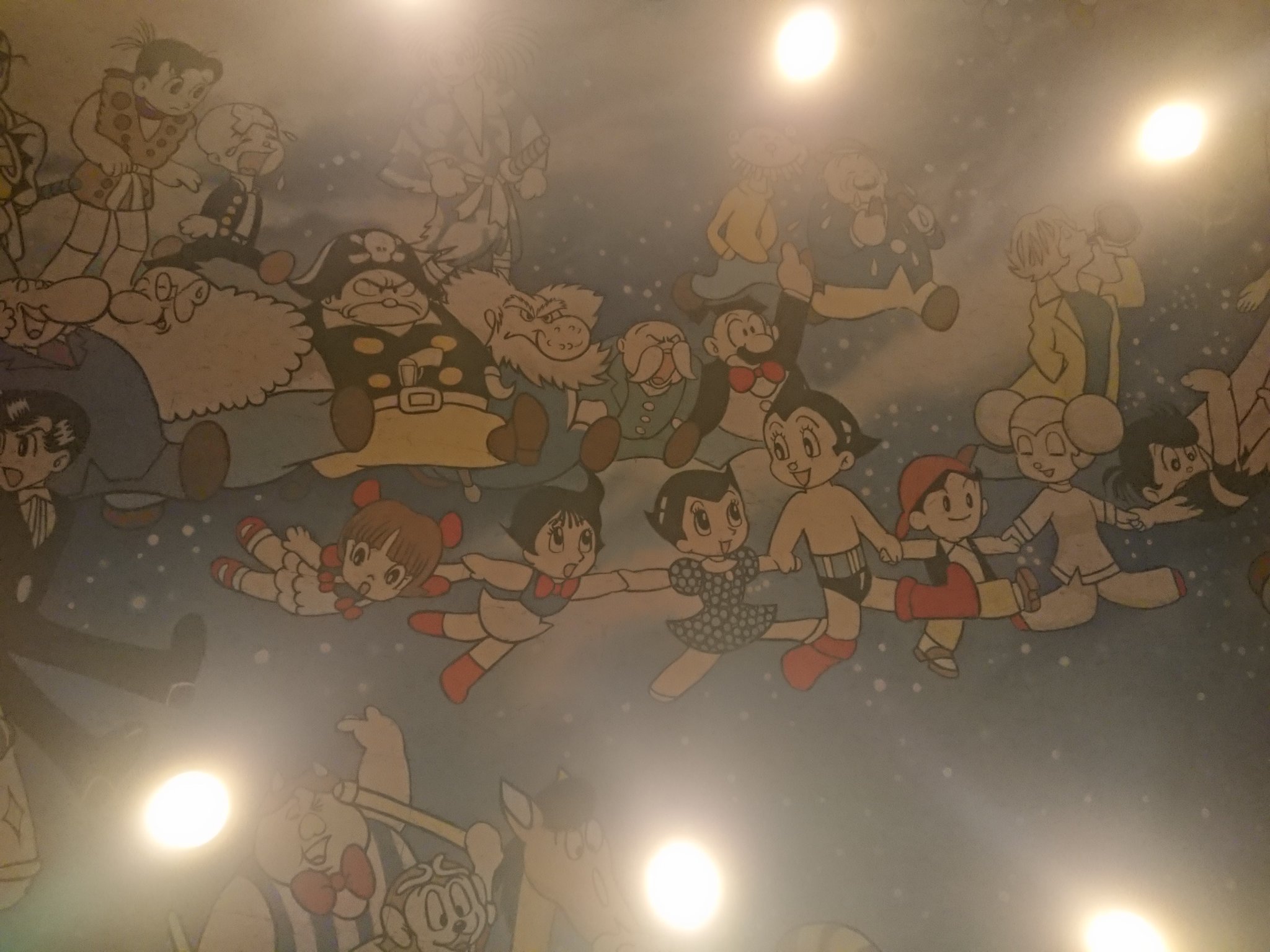 Ucci 手塚治虫記念館に行った 先着何名かの粗品もらえず 残念 本日の上映は ジャンピング おんぼろフィルム 都会のブッチー 京都手塚ショップで流してた短編映像もここで上映したらいいのになぁ T Co 9d1jfssgj1 Twitter