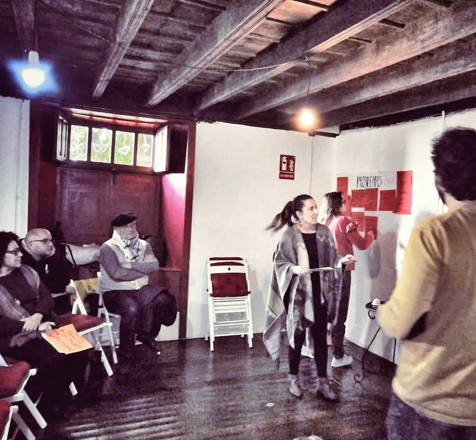 UnidasSePuedeSA's tweet photo. GUÍA DEL BUEN GOBIERNO. Gracias a todas las personas que participaron, aportaron muy buenas ideas y soluciones para los problemas que vivimos día a día. Ayer se demostró que hay voluntad, decisión y energías de sobra para sacar a #ElSauzal del estancamiento en el que se encuentra https://t.co/atAmzQtZKJ