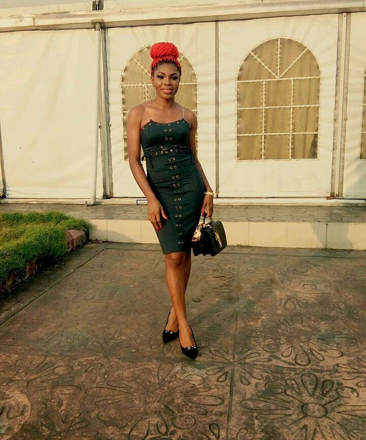 Uchechibeke's tweet photo. Gotta do what it takes to be the best version of ME!๐๐๐๐ฏ
#redbraids #sfxguru #martinezkreationz #guccibag https://t.co/91YIx11hrT