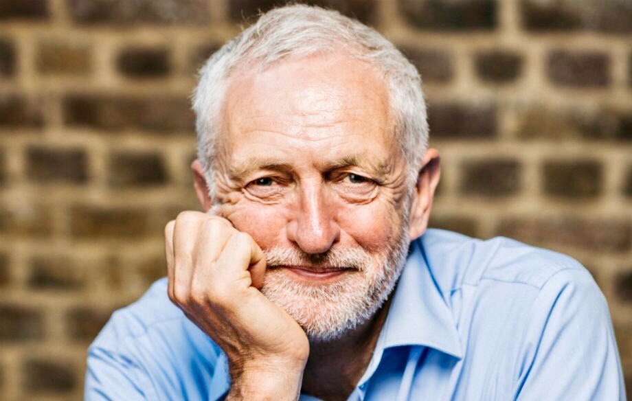 mariamuser's tweet photo. #SocialistSunday 🌹✨ @InfamousGrace_ @billlamb1965 @silentnomore9 @sjwbainbridge @DrummeralUK @JohnEdwards33 @BegoneTories @chezzy51 @rndm_tweet @RobDug @coaimpaul @maryeffrancis @WillBlackWriter @vervet99 @LondonnurseT @MKGuy4u @omeresen5 @FromSteveHowell @ChrisWinnard1 https://t.co/HmbrvbXgKX
