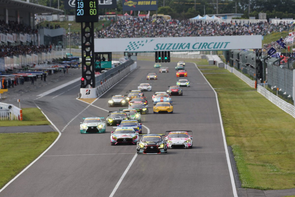 ট ইট র 鈴鹿サーキット 5月25日 土 26日 日 開催 Suzuka Gt 300km Race ファミ得チケット は 最大3 500円もお得 しかも便利な P3駐車場付き のチケットもまだ間に合う チケット情報はこちら T Co Rm1bn2w39r Supergt 鈴鹿