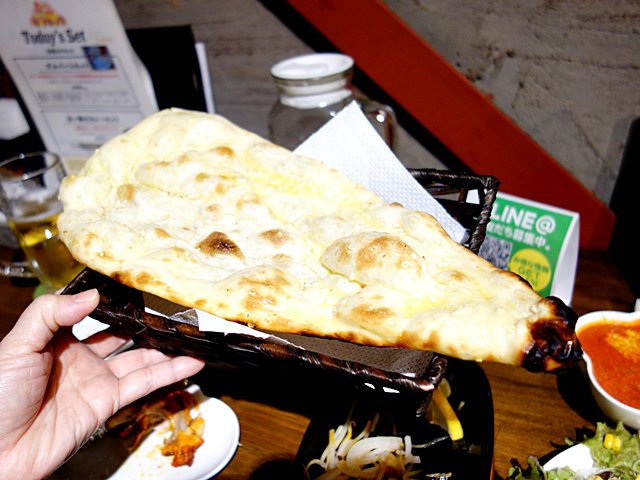 食べ太 伊賀 ほんで晩ごはん カラカッタ 伊賀市上野農人町428 7 バターチキンカレー ハーフ 激辛 570円 キーマカレー ハーフ 普通 510円 プレーンナン 300円 ガーリックナン ハーフ 270円 激辛はココイチの4辛ぐらいで酒のアテにちょうどええわ 食べ太 伊賀 ほんで晩ごはん カラカッタ 伊賀市上野農人町428 7 バターチキンカレー ハーフ 激辛 570円 キーマカレー ハーフ 普通 510円 プレーンナン 300円 ガーリックナン ハーフ 270円 激辛はココイチの4辛ぐらいで酒のアテにちょうどええわ