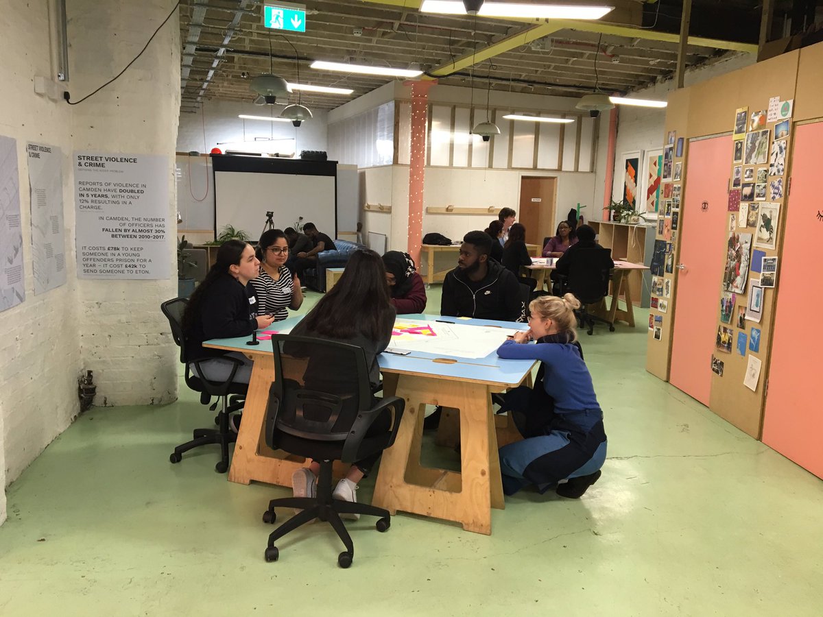 logillett's tweet photo. Getting inspired by this brilliant group of local people who came by the hub today for the @altcamden #CitizensLab 🙌🏼 loads of great ideas for how we can come up with solutions for issues in Camden 💥 https://t.co/8qbmgjA2MI