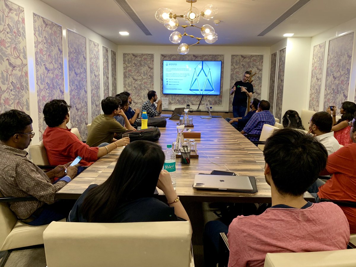 DunyaLabs's tweet image. What better way to spend a Sat afternoon? Great start to this EOS workshop with @eosdublin @murmurdapp and @DunyaLabs ! #CodeWithDunya #CatalystSeries energy continues!