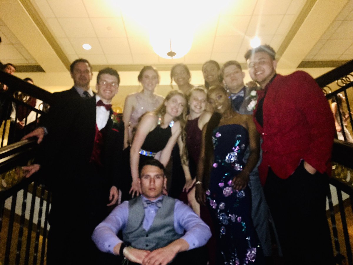 RVRHSWrestling's tweet photo. RV Wrestlers at the Junior Prom. They clean up well. https://t.co/UPiNCnKAVR