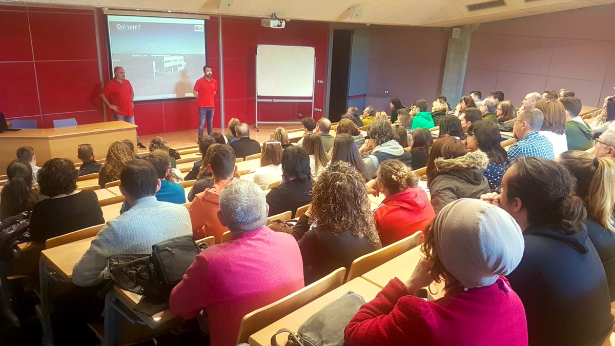 EUSES_Oficial's tweet photo. Gràcies a tots els que heu assistit en la Jornada de Portes Obertes d'avui per informar-vos dels nostres graus i cicles formatius del @CentreGarbi. Us recordem que hi haurà una nova JPO el 18 de maig. Us hi esperem! #eusescafe #eusesfisio #campussalt https://t.co/nBZGlfVdez