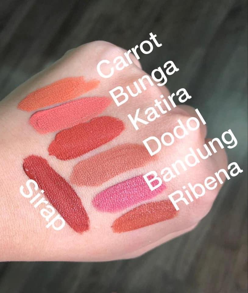 mak_anak2's tweet photo. Omg ๐ฎ Obsess Lipmatte Raya edition terbaru ๐ Cantik sangat berminat jom ws sis 017-2923834 #obsesslipmatte #rayaedition #raya2019 #lipmatte https://t.co/zwacvLRNe4