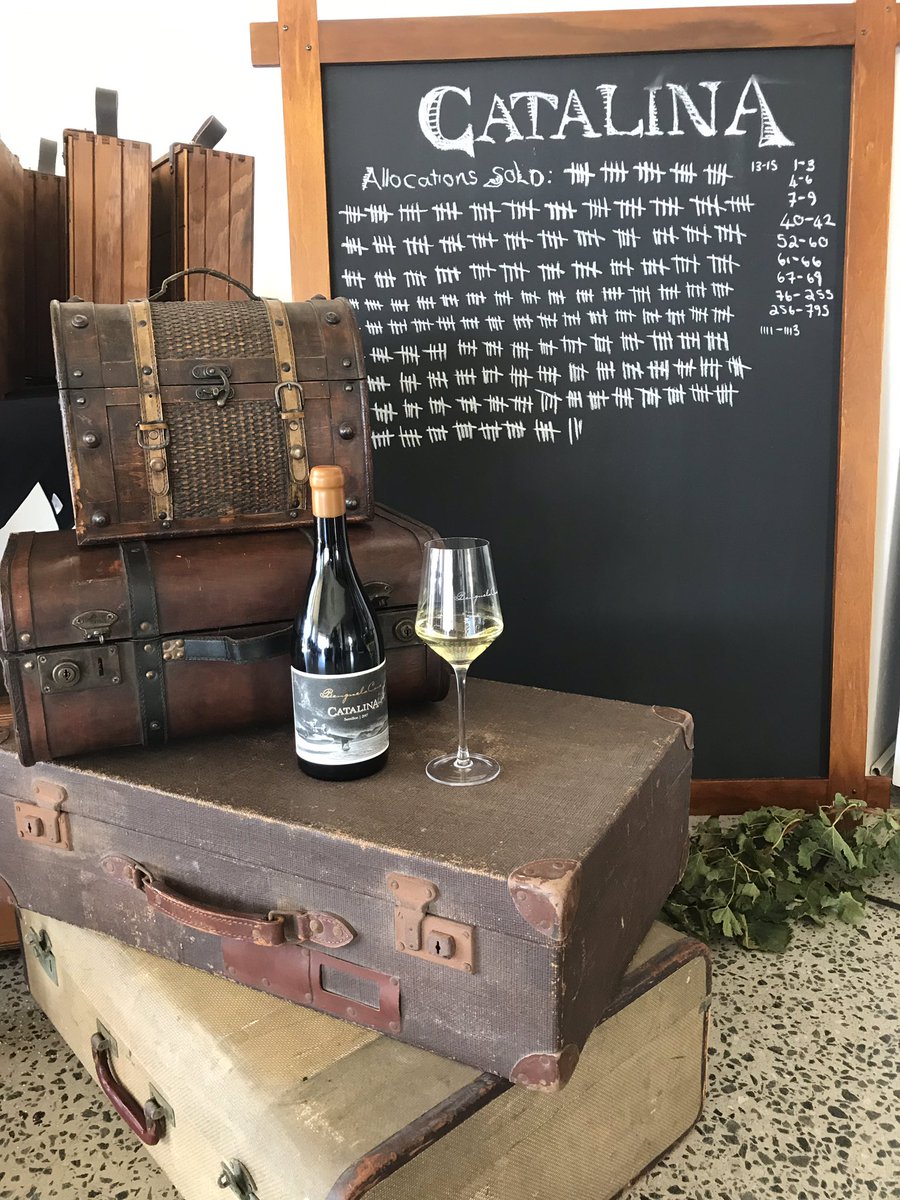 johannfourie's tweet photo. We’ve raised the curtian, here she is @BenguelaCove Catalina Semillon. Few more 3 bottle allocations available, have to be quick if you want some, close to 90% of it sold out the last 38hours😵@SamarieSmith @WaldeckMichelle https://t.co/2DfaV1Gaur
