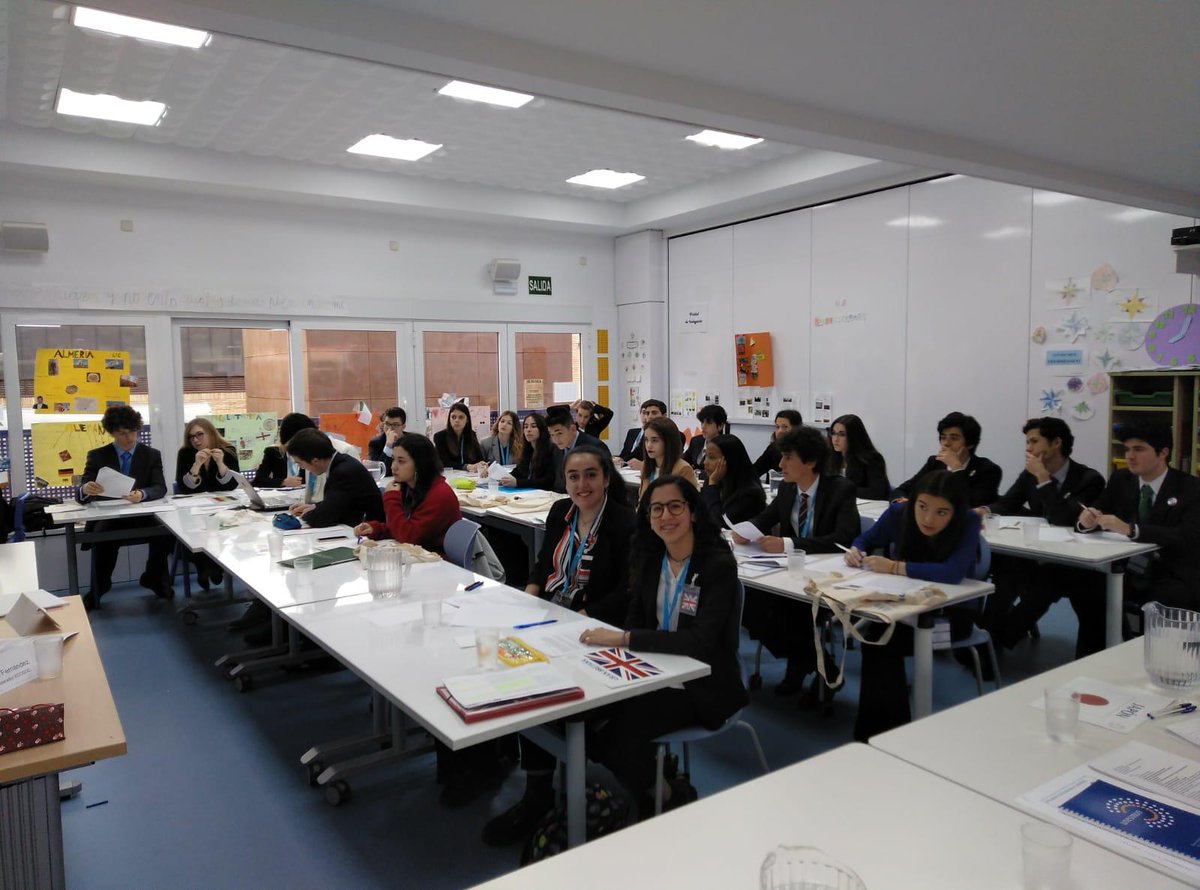 ColegioMirabal's tweet photo. Nuestros alumnos preparados y muy ilusionados para una nueva jornada de UNESMUN!!!
@unesmun_oficial
#somosmirabal #liderandoelfuturo https://t.co/VwmuZ6YYAU