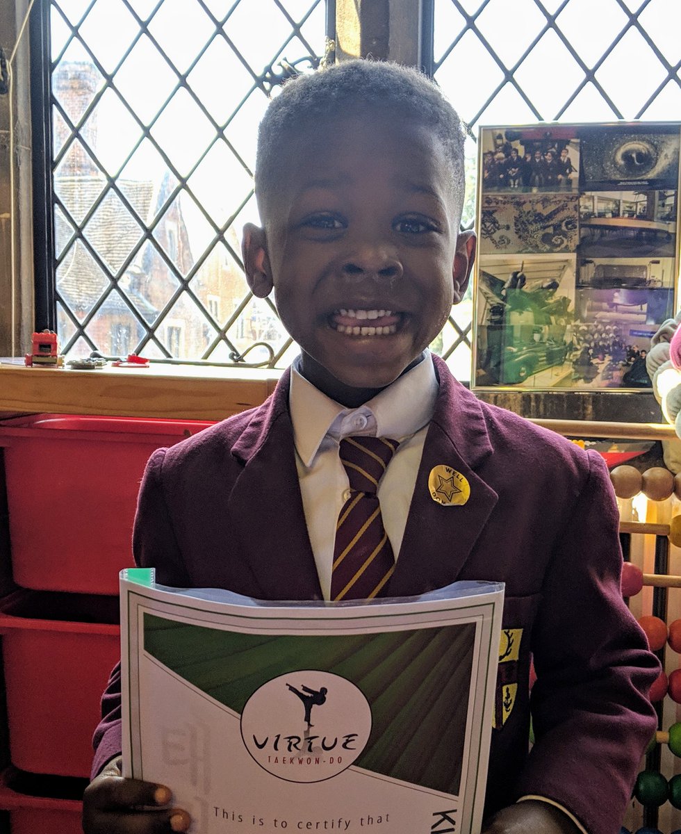 WickhamCourtSch's tweet photo. This young man has received an award for his Taekwon-do: A Double Green Star. Congratulations. #wcseyfs #wcsawards #wcscommunity https://t.co/D1H2HMS1zQ