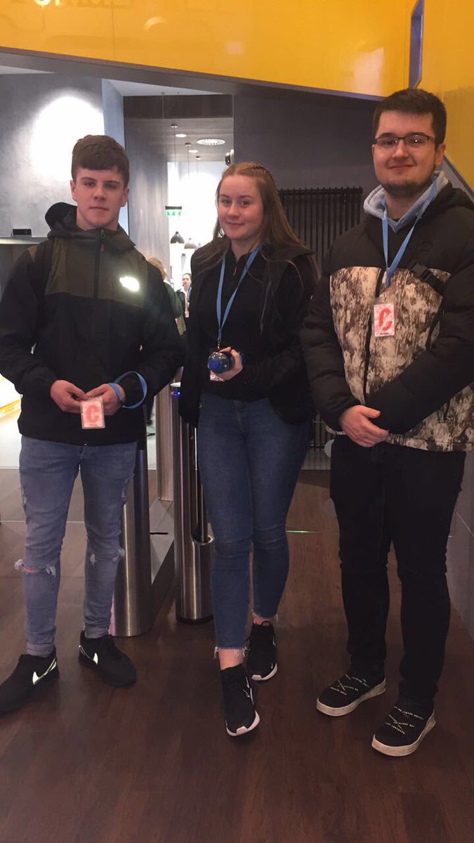 ciaranreade's tweet photo. Our TYs had a fantastic time taking part in the One Week @Google programme in Dublin this week! Huge thanks to @AccessTCD for organising! They got the full Google experience @stjosephsrush #TYinRush https://t.co/Pe6vzfS5TL
