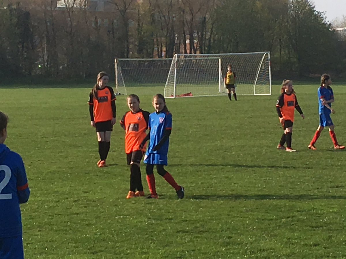 CgflWirral's tweet photo. U12s matches underway as @brom_jfc play @OxtonLadiesJFC . #enjoyyourfootball https://t.co/J0gBoY9AkQ
