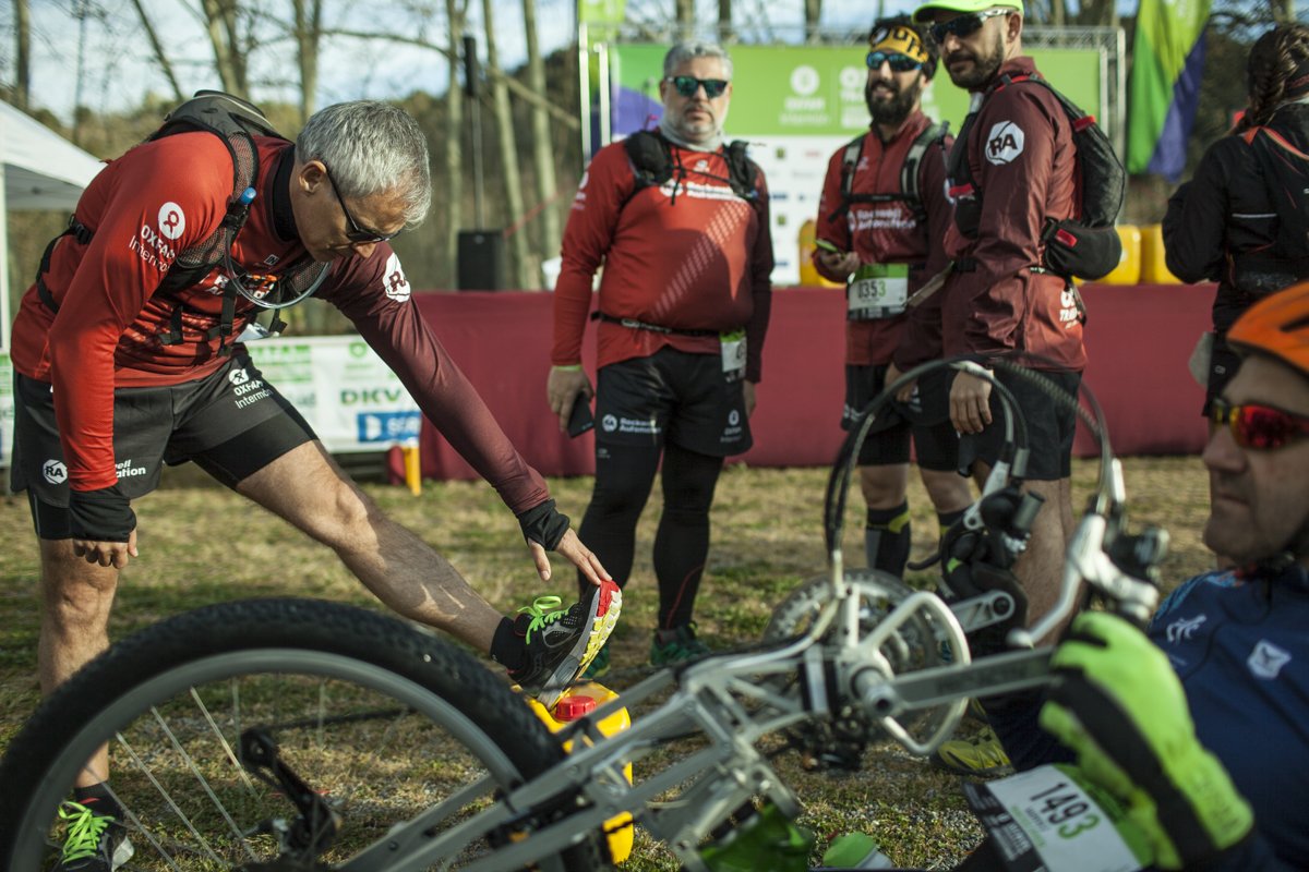 OxfamIntermon's tweet photo. Objetivo: agua limpia que evita enfermedades. El #trailwalker2019 son kilómetros solidarios y de esperanza para millones de personas. @OITrailwalker https://t.co/g89BebkA3j https://t.co/BDrssG5rnB