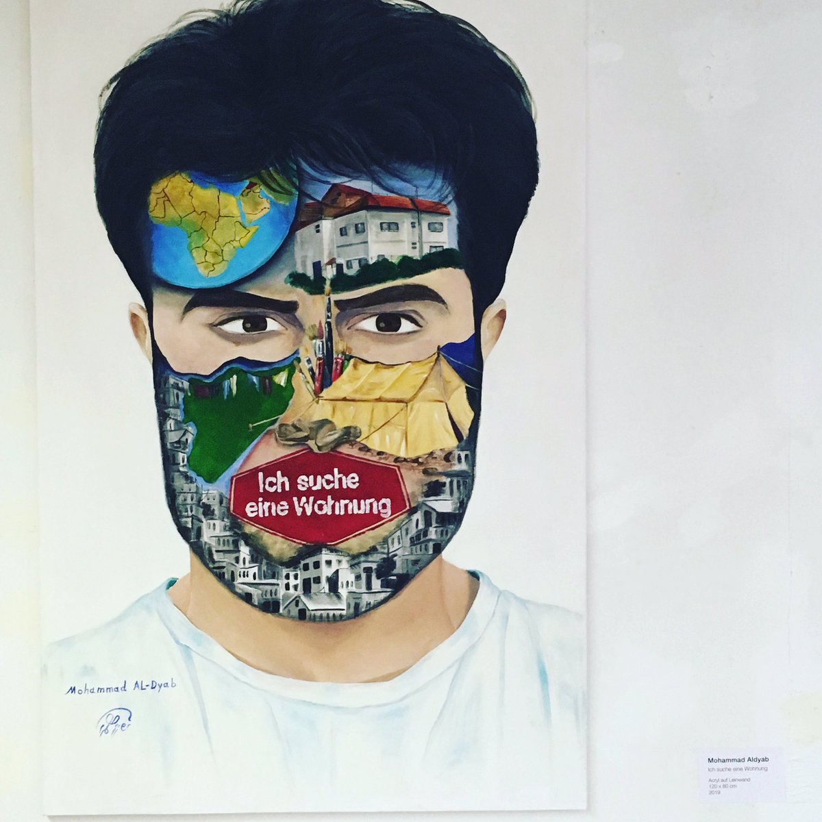 In unserer neuen #Ausstellung „Unentdeckt“ (Vernissage heute 17h) in der #KulturMarktHalle gibt es auch dieses Werk zu sehen: ICH SUCHE EINE WOHNUNG. Unser Künstler greift ein hochaktuelles Thema auf. #mietenwahnsinn #mietenwahnsinnstoppen bit.ly/2WQEPlY