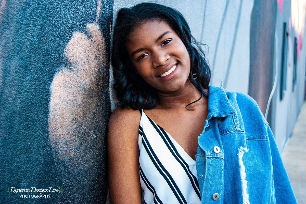 Ms. Durby Senior Photography #dynamicdesignslivephotography #seeinginadifferentworld