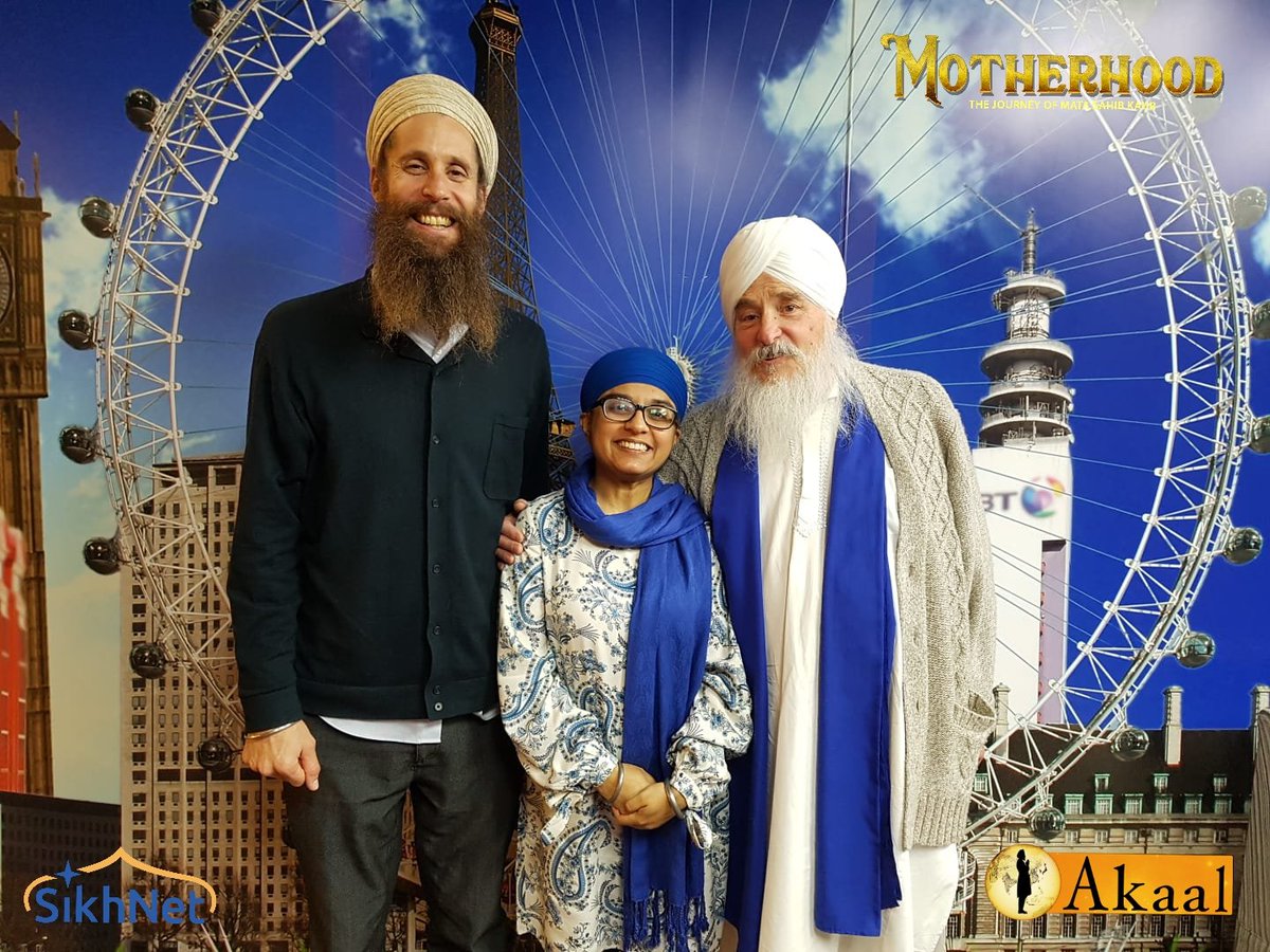 MovieMotherhood's tweet photo. Tune in to find out more about the SikhNet tour, Gurumustuk and Guruka Singh's views on Motherhood and Mata Sahib Kaur Ji 🌹
Be part of the legacy and donate globlly🇨🇦🇨🇰🇬🇧🇺🇸🇮🇳 via: https://t.co/PyrRsCIOKm
#MotherhoodTheMovie
#ForTheSangatByTheSangat
#SikhNet https://t.co/j1rd397hfg